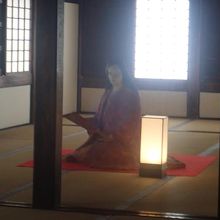 千姫色彩乾漆座像