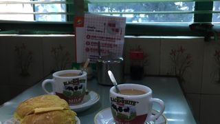 朝食をいただきに