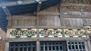 塗り替えられる前の方が風情があった