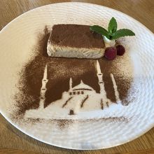 ティーラウンジ「オアシス」のティラミス・アイスクリーム