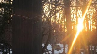 開拓時代の業績を今に伝える顕彰碑です