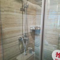 湯船はなくシャワーのみ。