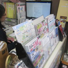 地図やパンフもここでゲットしましょうね。