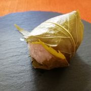 鶴屋吉信の桜餅