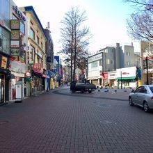 大邱東城路通り 　