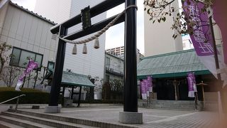 駅からも近いです。