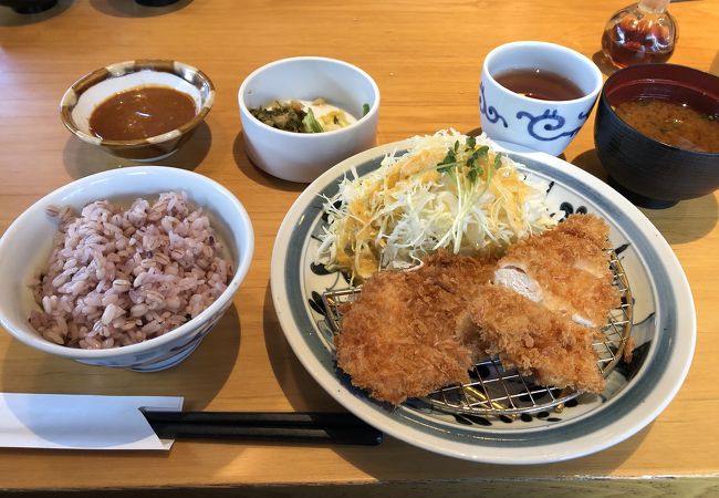 【クチコミ初登場】リーズナブルで美味しい浜かつランチを食しました!!