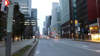 動き出す前の中央通り