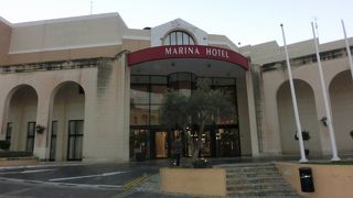 ヴェルディ セント ジョージズ ベイ マリーナ