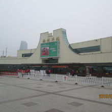 南橋バスターミナル。