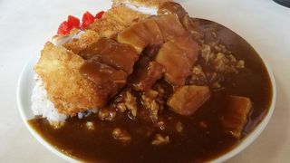 勇気をもって、扉を開けよう！そこには美味いカレーが待ってるよ！