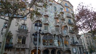 ガウディはタダモノではない。