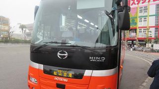 松山空港と松山駅、松山市内、道後温泉を結ぶ