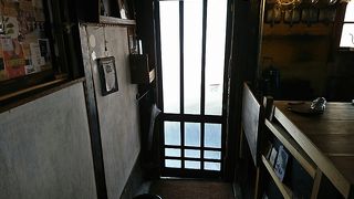 隠れ家コーヒースタンド