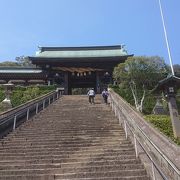 『おくんち』で有名な神社。