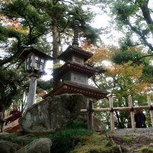 栄螺山の頂上にある