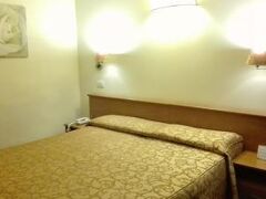 ホテル モントリオール 写真