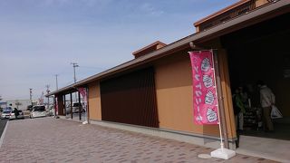 駅前に移転して新しくなった施設です