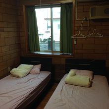 リビングのすぐ隣の部屋は少し物音が気になります。