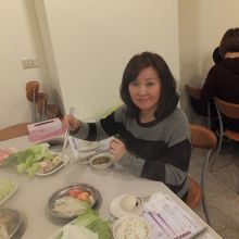 冠順日式しゃぶしゃぶ鍋 食事風景