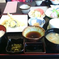 平日限定の天刺定食（900円）