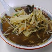 焦がしラードの醤油ラーメン