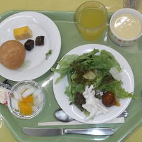 バイキング朝食