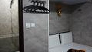 モダン ホテル (摩登賓館)