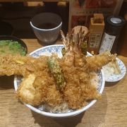 江戸前天丼はボリュームたっぷり