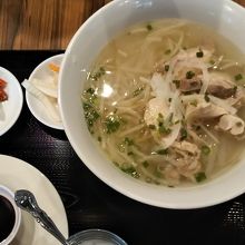 鶏フオーのランチセット