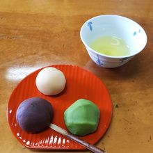 鶯だんご(税込600円)