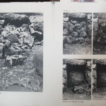虎塚古墳調査時の石室入口写真