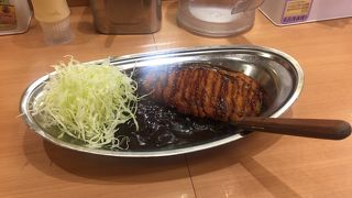 ロースカツカレーエコノミー！