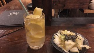 白レバーと牛すじ煮込みをガチンコレモンサワーで！