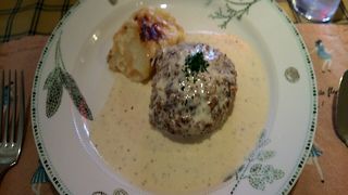 ハンバーグ　キャセロール