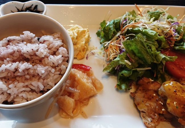 いつも賑わってる