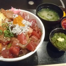 まかない漁師丼