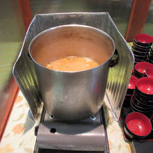 こちらのあら汁は無料です