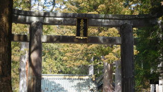 日本三大石鳥居の一つ