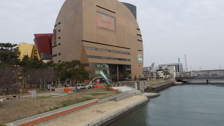 小倉駅から歩いて行けます