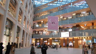 東京中央郵便局が様変わりのビルに