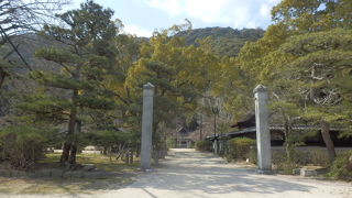 岩国藩主であった吉川(きっかわ)氏の祖霊を祭る神社
