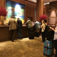 チェックインします