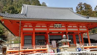 西国23番札所・見所満載です