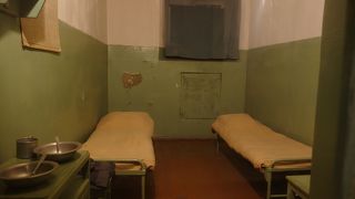 実際に人々が拘留されていた場所