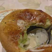 つぼ焼きパン生地