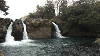 短いけれど力強い