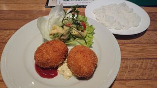 駅ビルの洋食屋さん