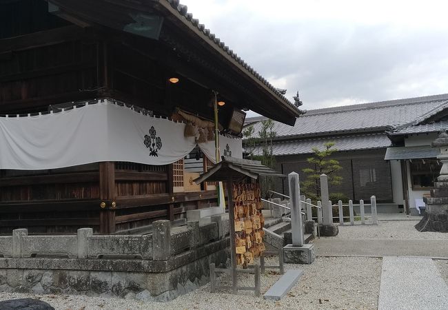 地元で人気そうな神社