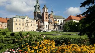 内部、外観で一日かかり